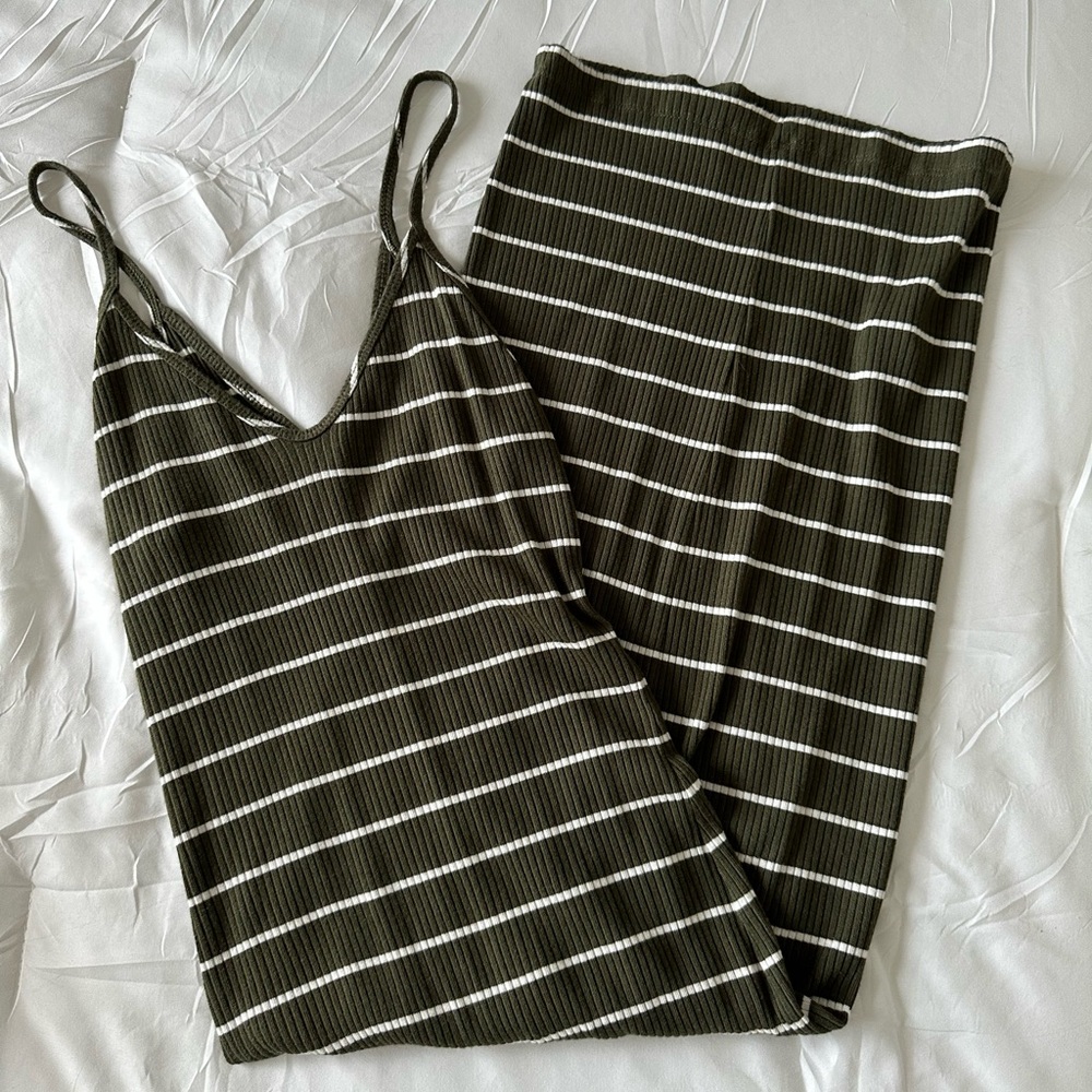 Express Midi Dress